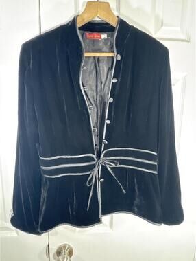 Bianco Levrin Black Velvet Silk Blend Tie-Waist Jacket Size 10